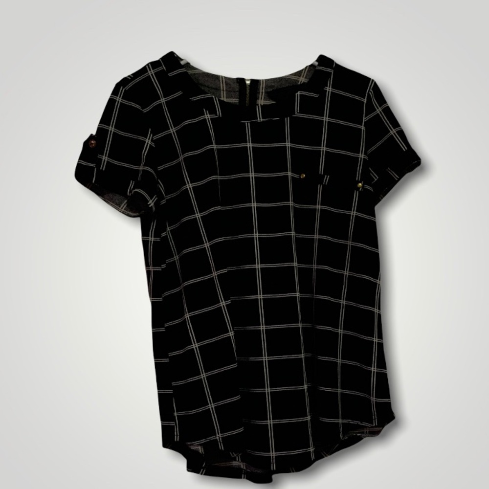 Sweet Wanderer Black And White Patterned Blouse